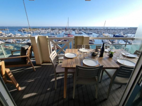 Face à la mer en première ligne pour 6 personnes avec Ménage Linge et Wifi